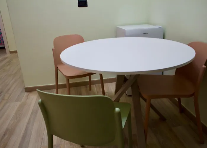 Lejlighed H2ome Bolzaneto, 2 Con Wi-fi E Aria Condizionata Genova