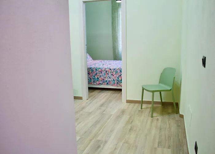 Lejlighed H2ome Bolzaneto, 2 Con Wi-fi E Aria Condizionata Genova