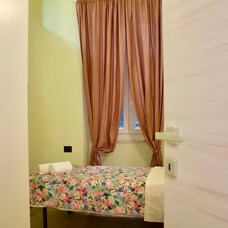 H2ome- Bolzaneto 2 Wifi Ac Apartment Genoa